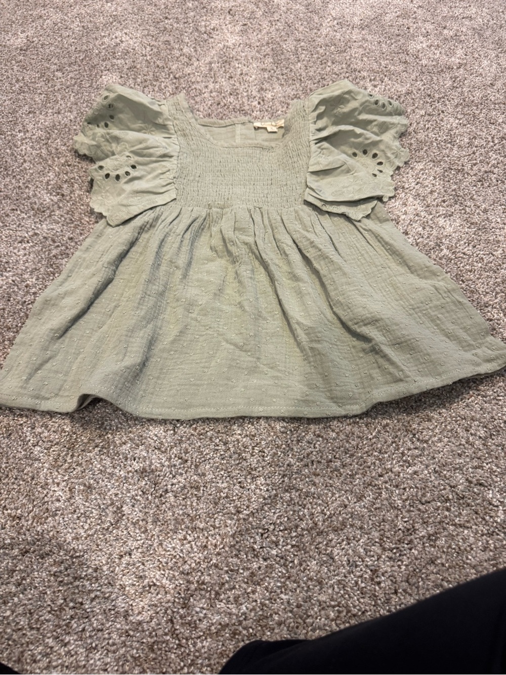 Jessica Simpson Sage Green Eyelet Flutter Sleeve Top